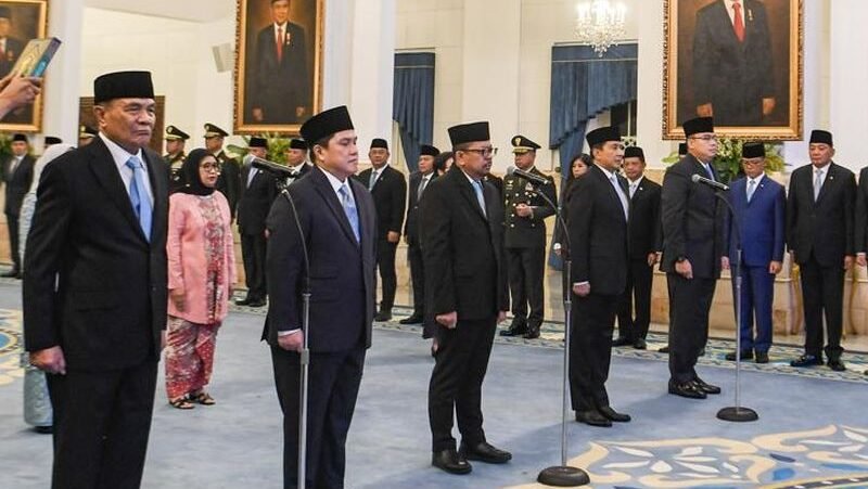 Prabowo Rombak Kabinet: Menko Baru hingga Kapolri Anyar Dilantik